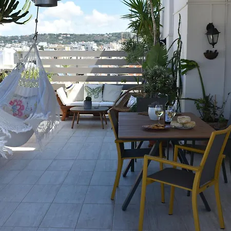 Diotima - Astonishing Seaview Apartment Chania (Crete)
