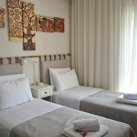 Diotima - Astonishing Seaview Apartman Hriszí Aktí Haniá